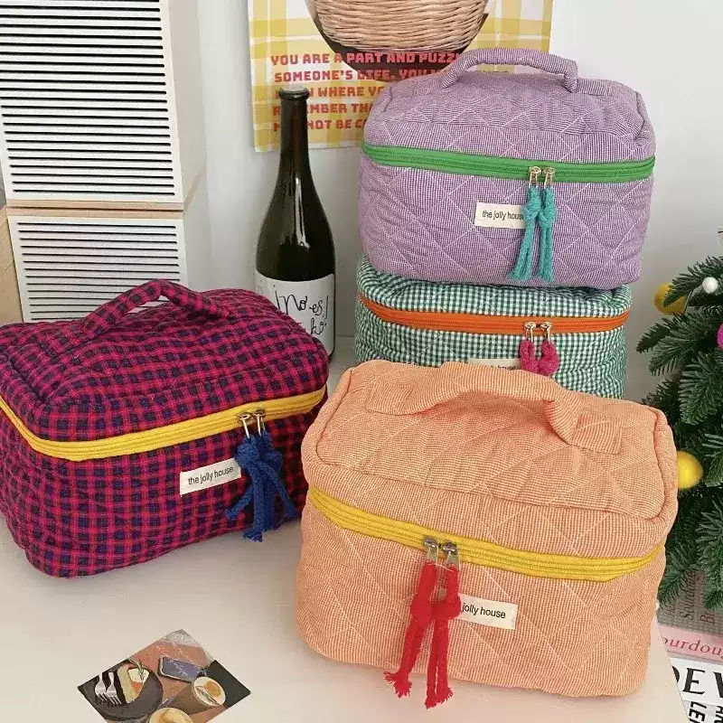 Skincare B Erl - Sac de maquillage à carreaux bloquant
