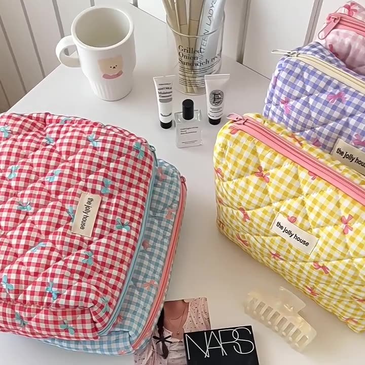 Trousse de Maquillage Matelass - Skincare B Erl avis et prix